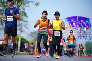 BIB: 48419, 40302, 40162
                            <button type="button" onclick="openModal(10091583)" class="btn btn-primary btn-sm float-right btn-popup" data-toggle="modal" data-target=".modal-high-quality">
                        <i class="fas fa-shopping-cart"></i> Add to Cart
                    </button>
                                            <button type="button" onclick="isThisMe(10091583, true)" class="btn btn-success btn-sm float-right btn-popup btn-isme hidden" data-toggle="tooltip" data-placement="bottom" title="นี่คือรูปของคุณใช่ไหม คลิกที่นี่เพื่อเอาเข้าอัลบั้ม">
                        <i class="fas fa-plus"></i> Add to album
                    </button>
                    <button type="button" onclick="isThisMe(10091583, false)" class="btn btn-warning btn-sm float-right btn-popup btn-isnotme hidden">
                        <i class="fas fa-ban"></i> Remove from album
                    </button>